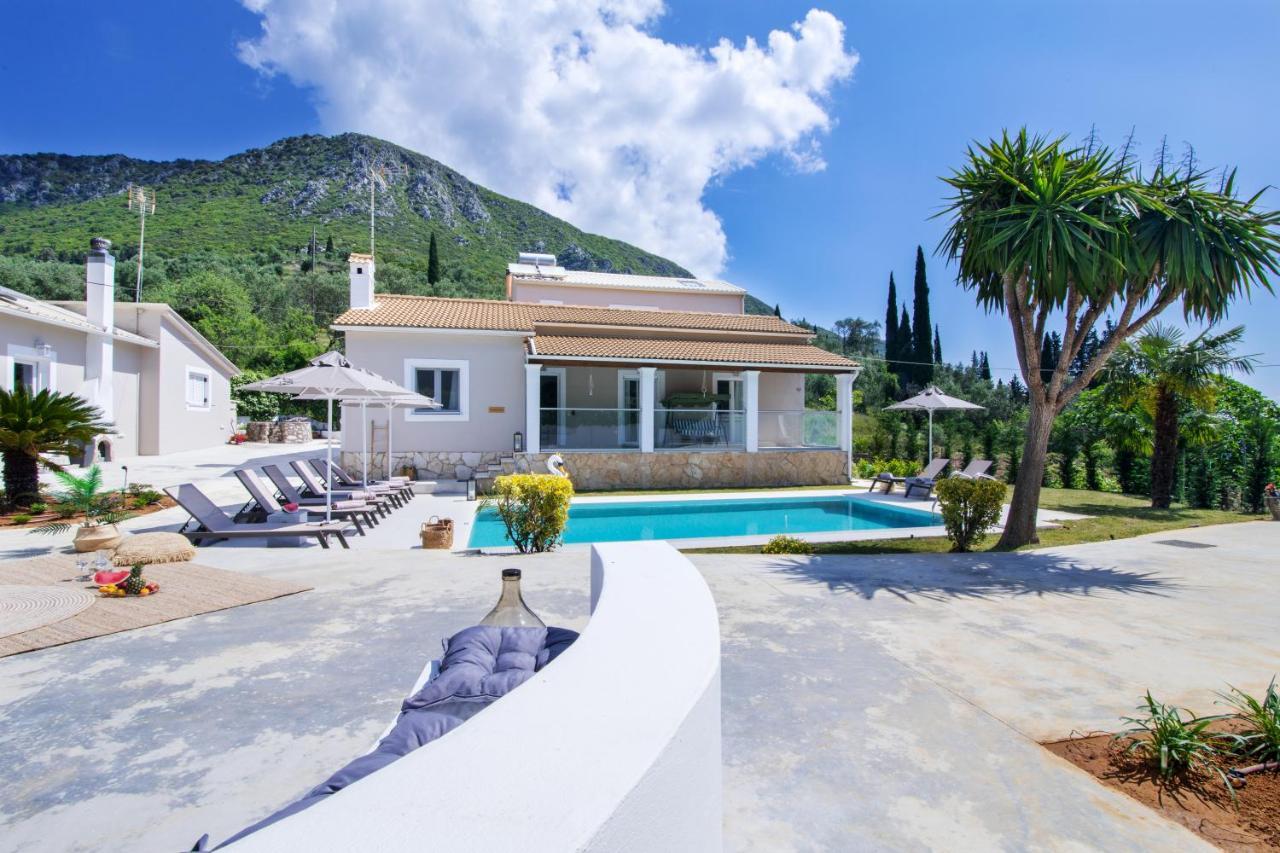 Grande Terra Villas With Swimming Pool Spartylas Dış mekan fotoğraf